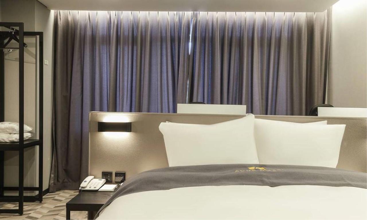 Yeosu Hotel First City ภายนอก รูปภาพ